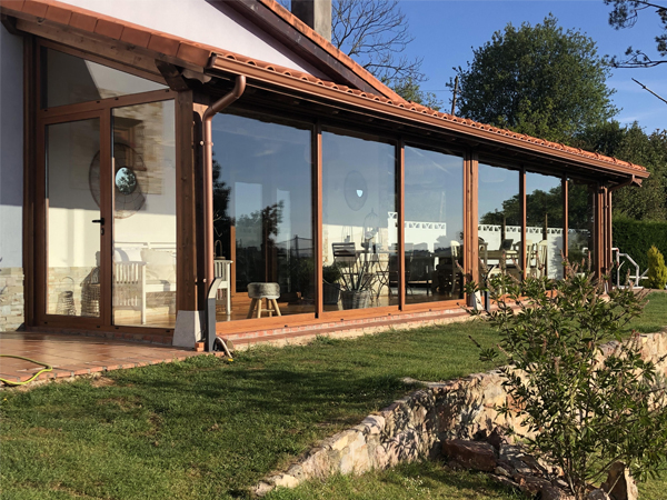 Detalle porche Manuel Perez